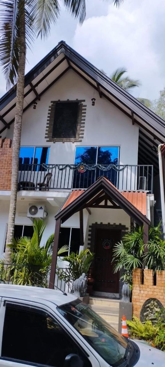 Star Rain Tour Inn Ratnapura Exteriör bild